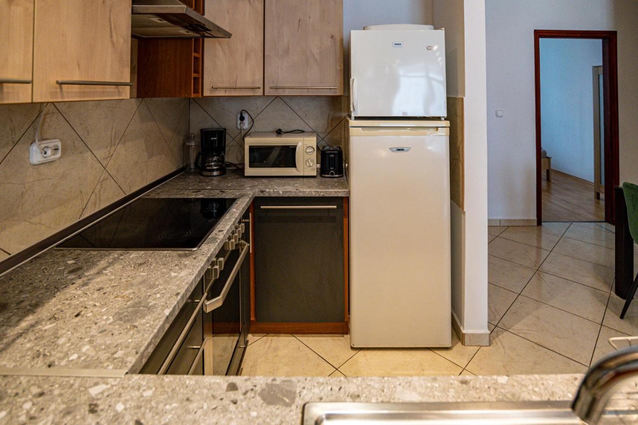 Elite Center Apartman Szeged Buitenkant foto