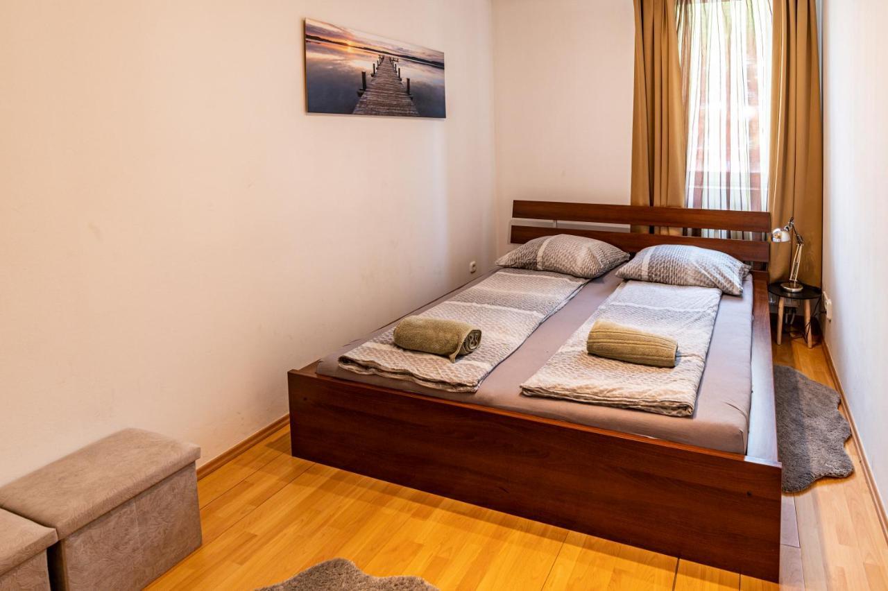 Elite Center Apartman Szeged Buitenkant foto